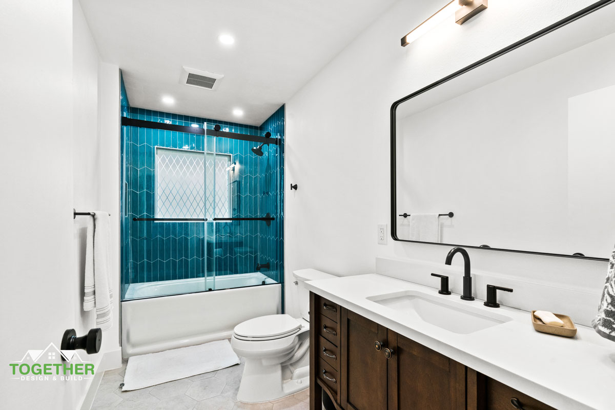 Bathroom Remodeling | Glencoe Circle Project