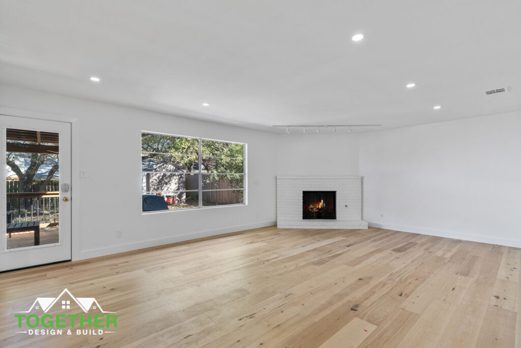 Clean-and-Spacious-Living-Room-Design